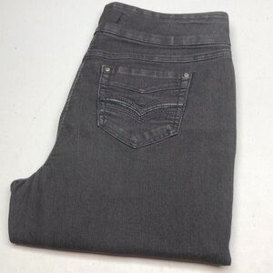 STRETCH CONTRAST BLACKWASH HIGH WAIST JEANS 13/32x32 ⭐️